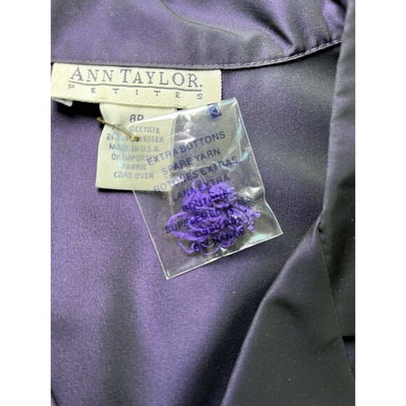 Ann Taylor Women Tops Blouses Shimmering Purple Acetate Knotted Buttons, Size 8P - Picture 4 of 11